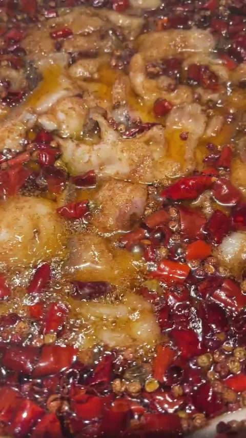 自从生日那天喝多后一直晕乎乎的，得赶紧振作起来努力更新视频了！