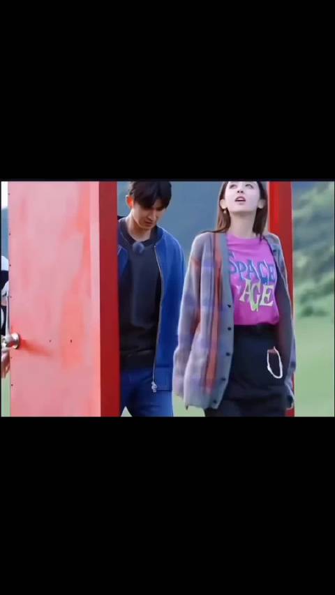 喜欢一个人会她的动作 他俩真的太有感觉了！好同频的两个人！ 娜扎 张云龙ll