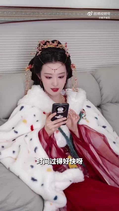 王楚然庾晚音以诗意之美丈量2026风景