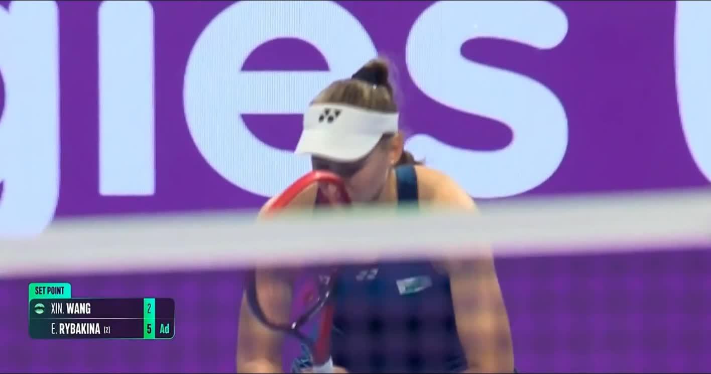 耗时30分钟，莱巴金娜6比2收下第一批胜利 体育大拜年 春节二创视频大赛