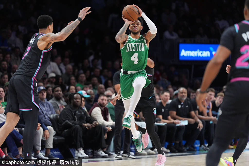 凯尔特人全明星杰森-塔图姆将通过发展联盟训练加速复出，球队稳步备战季后赛