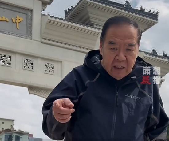 74岁“肥猫”郑则仕回应跑步初衷：不想终生注射药物镇痛