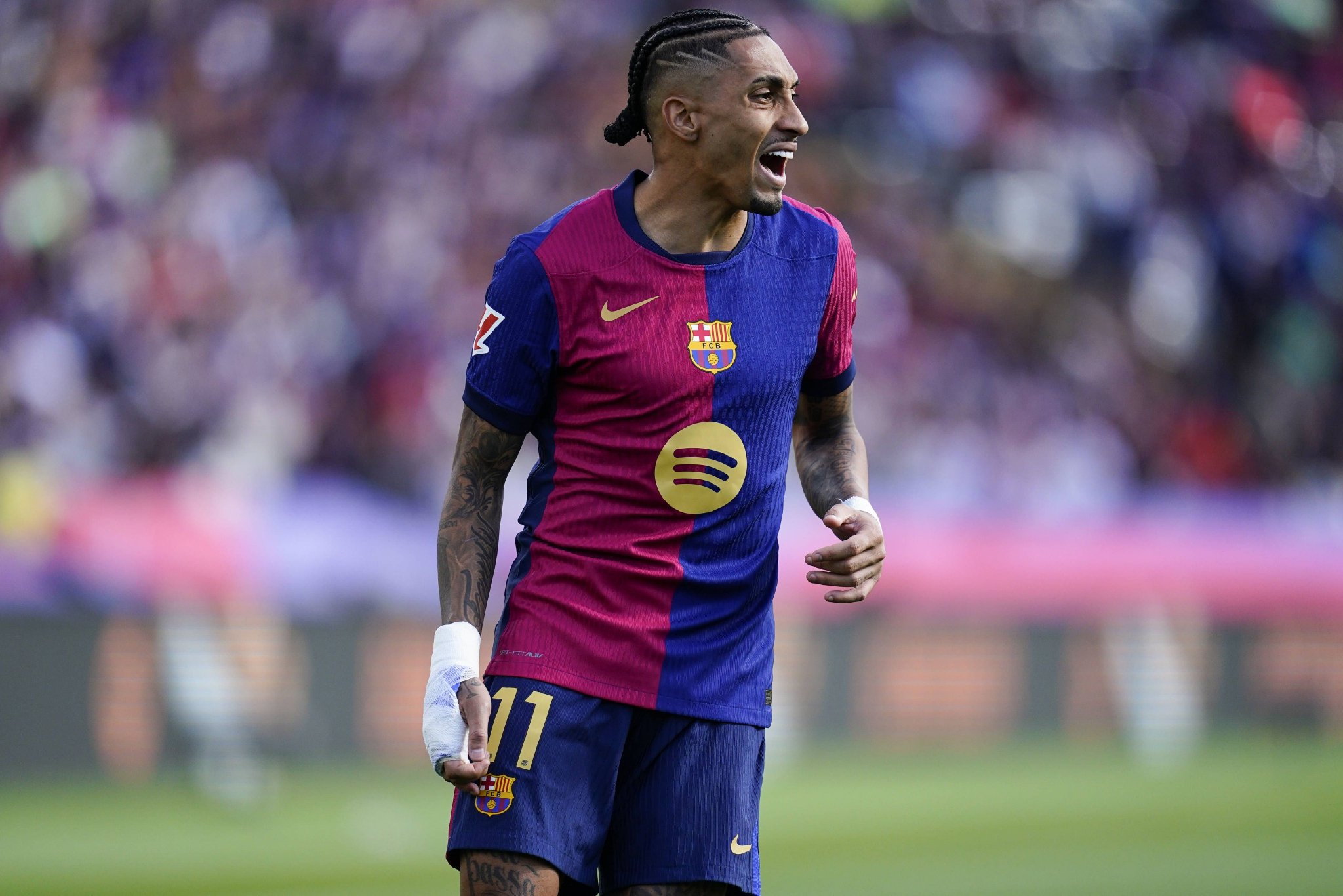 阿斯报:拉菲尼亚恢复进展慢于预期,能否出战马竞存在很大疑问