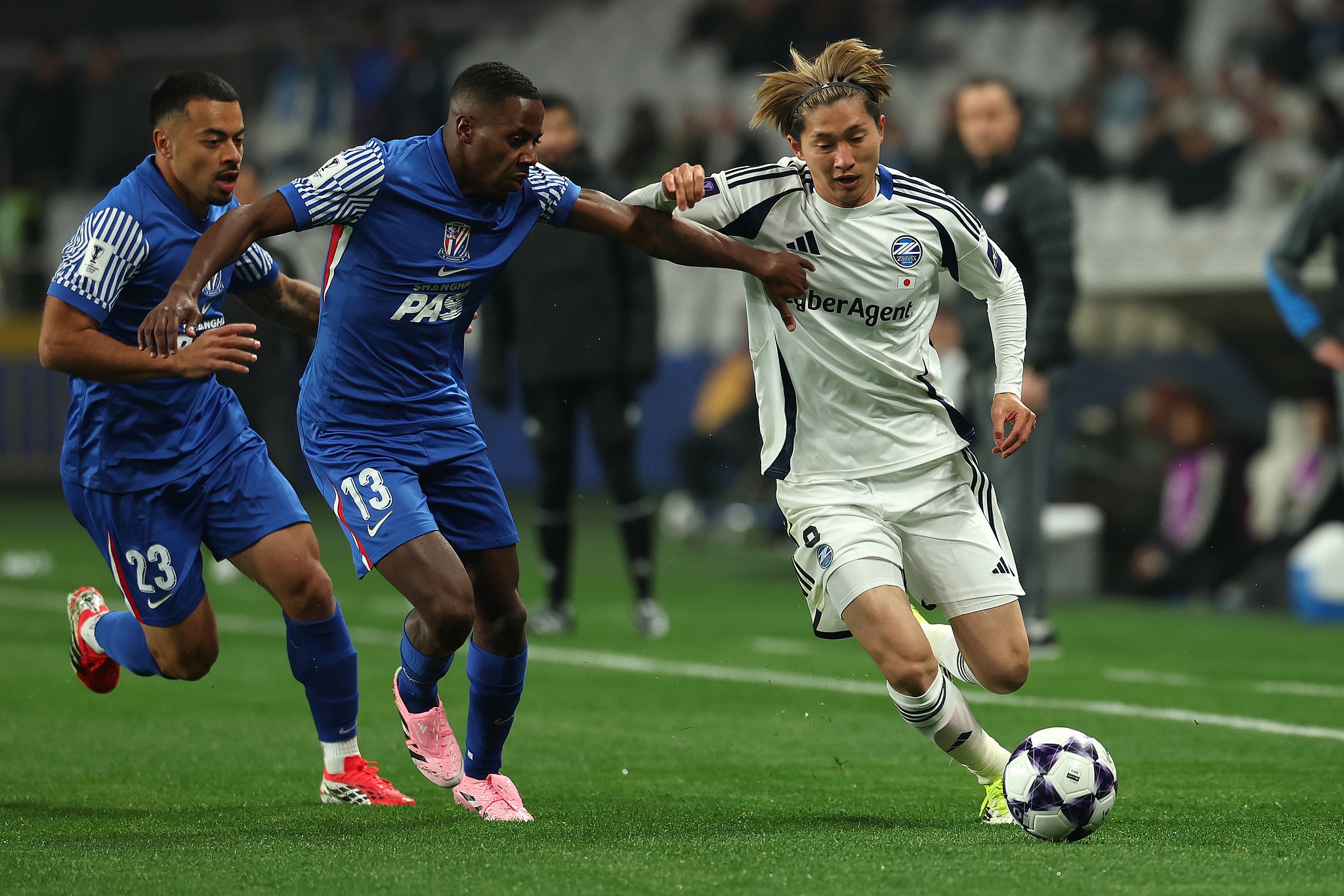 亚冠:申花0-2町田泽维亚 4连败+提前1轮出局 金顺凯开场30秒送点