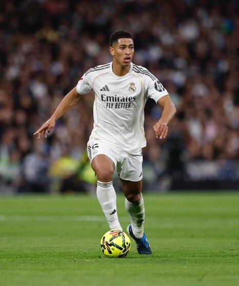 记者:贝林厄姆预计不止缺席一个月,可能缺阵两个月