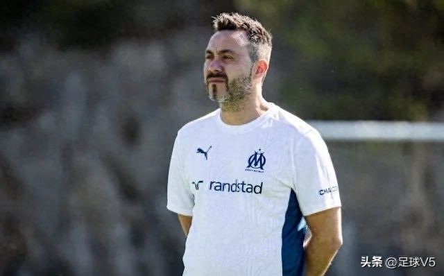 官宣！德泽尔比下课，马赛换帅求变