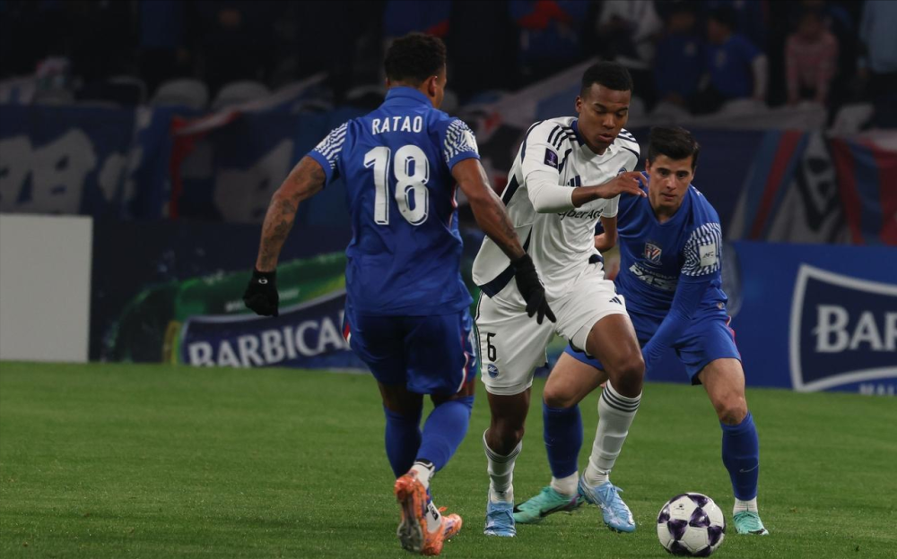 拧巴的433，申花外援存在结构性硬伤！拉唐成为斯卢茨基的大麻烦