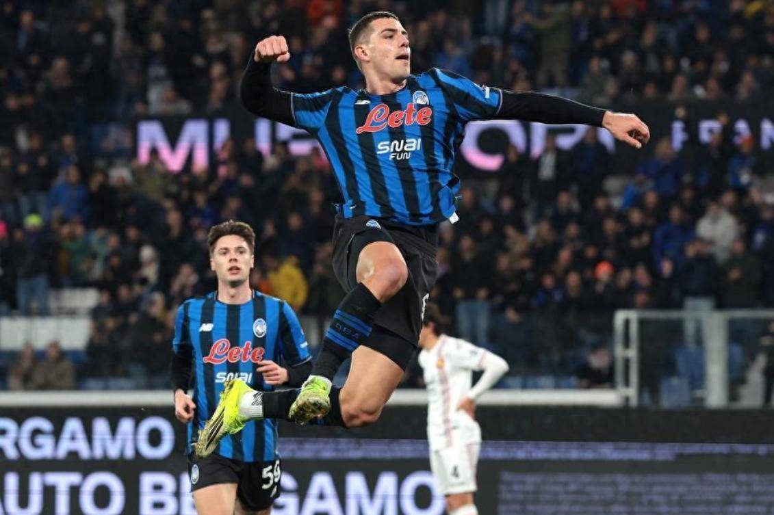 尤文主场翻车2-2遭绝平!罗马趁机2-0完胜杀回前四,意甲欧冠席位争夺战白热化_比赛_那不勒斯_亚特兰大