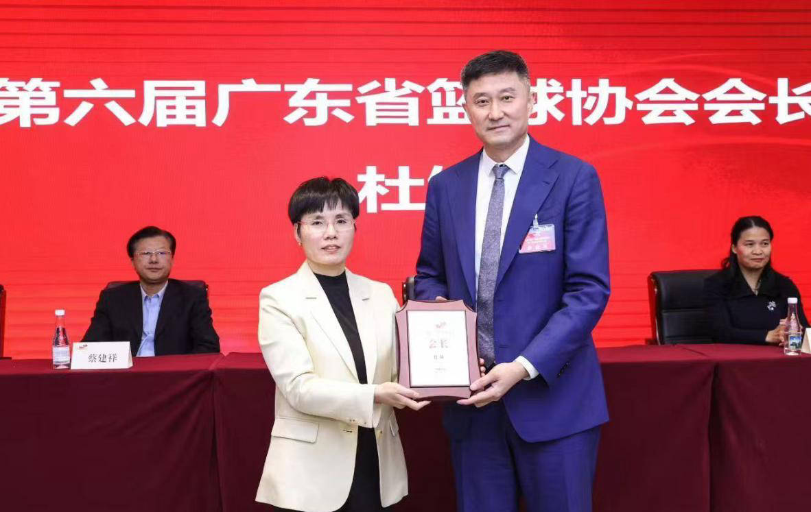 盘点广东宏远未来最具顶薪潜力的球员:徐杰徐昕稳坐热门,小崔是否能破局?