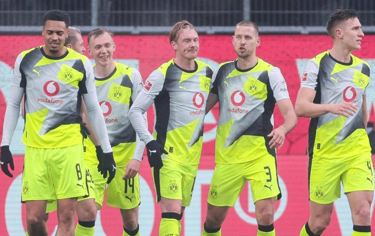 第87分钟绝杀!多特蒙德2-1狼堡取5连胜，前2只差3分，拜仁悬了_沃尔夫斯堡_比赛_德甲