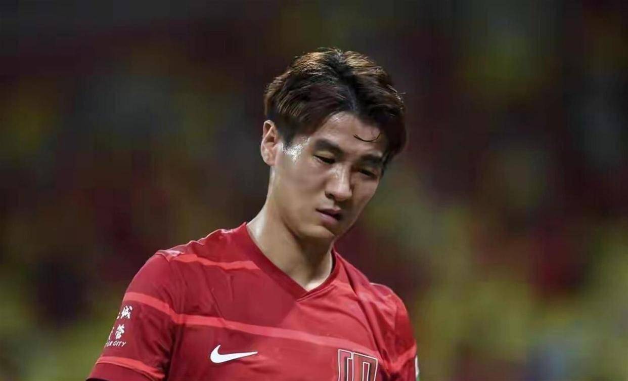 亚冠联赛最新战报:中超双雄主场沦陷!申花23秒送点提前出局,日韩泰球队稳居前列