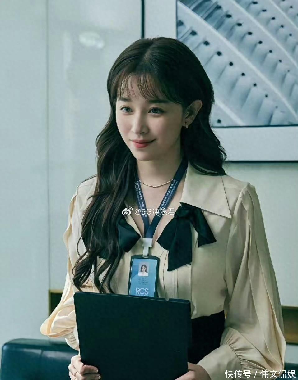 阚清子的“沉默反击”:不辟谣不卖惨,才是女演员最高级的体面