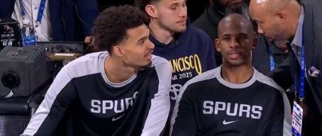 文僧18分钟37分大开杀戒！湖人差点输58分！