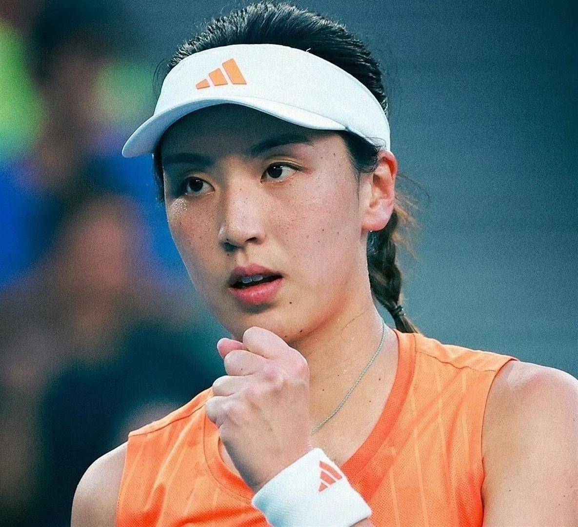 16强再出2席!WTA多哈赛最新战报:2-1，0-2，郑钦文对阵亚洲一姐，赛程诞生_比赛_巴金娜_帕克斯