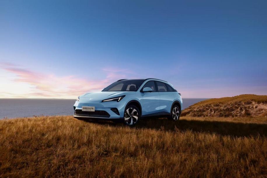 12.38万起预售  极狐全新阿尔法T5引领中级SUV价值升级