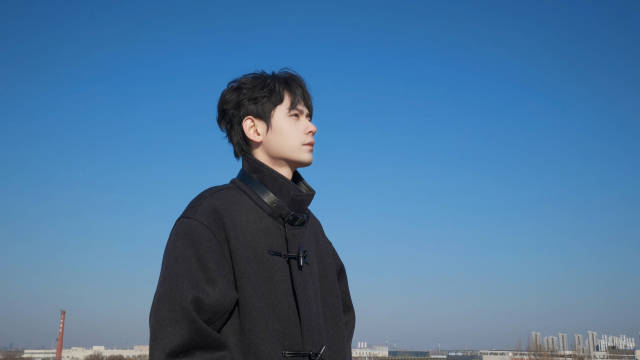 无畏翻唱蔡徐坤新歌获本尊回复这很Colder