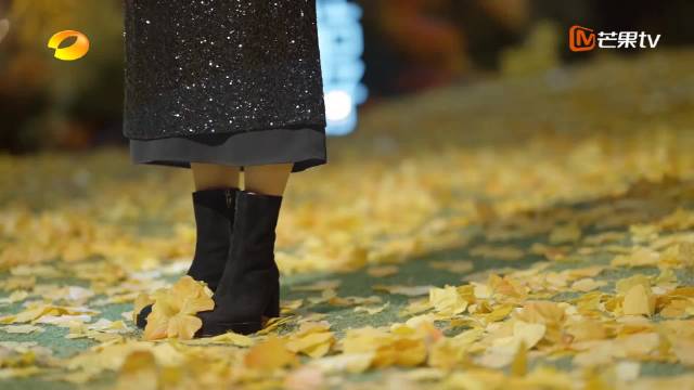 田震翻唱周杰伦红尘客栈引发时空跳跃联想