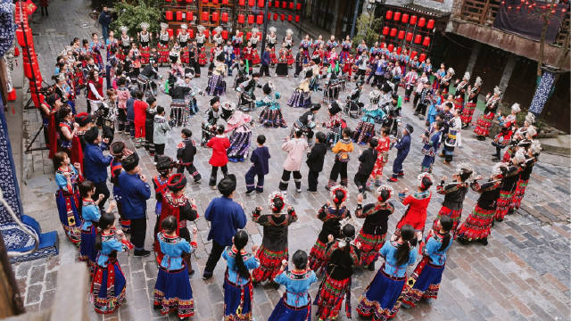 走进湘西赴一场边城的约