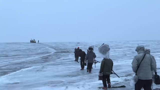 蔡徐坤冰岛极寒实景拍摄纪录片Colder