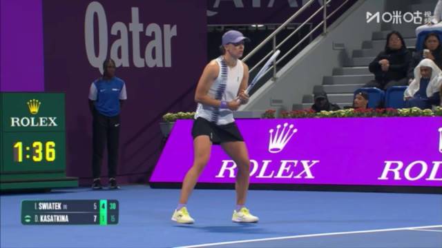 斯瓦泰克6:1速胜第二盘打出旷世神球