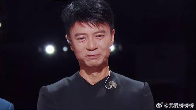 双方票数很接近，单依纯二十一岁，表演很有感情