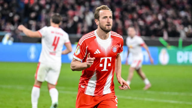 1/4决赛 拜仁2比0莱比锡 法语原声全场精华