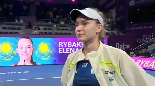 莱巴金娜盛赞郑钦文打得很棒