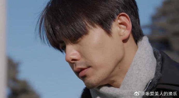 马天宇在《三人行》中的表现对他演员转型有何意义？