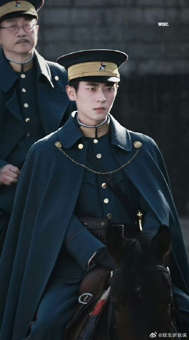 《玉簟秋》路透炸了！窦骁丞磊双A军阀对决，戏里死对头戏外哥俩好