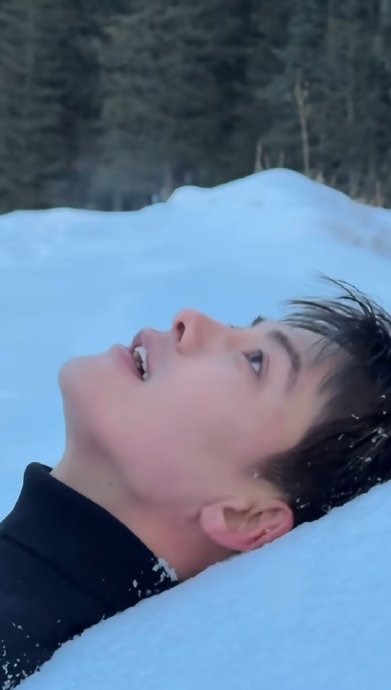 从舞台到屏幕，马天宇2025两角色刷屏：突破演技，回应争议