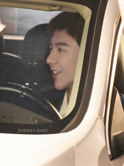 霸总和奶狗自由切换