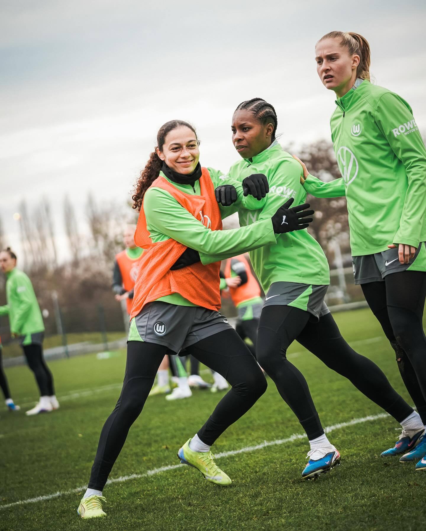 狼堡女足欧冠前瞻