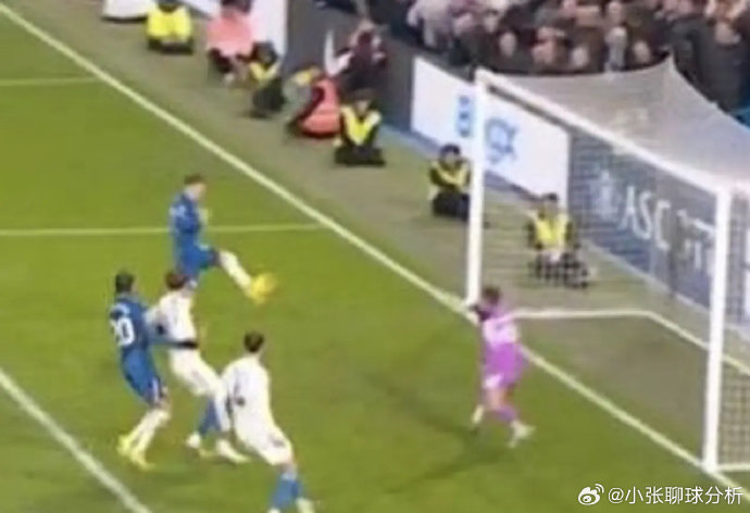 切尔西球员帕尔默在对阵利兹联时错失空门，他本赛季的整体表现如何？