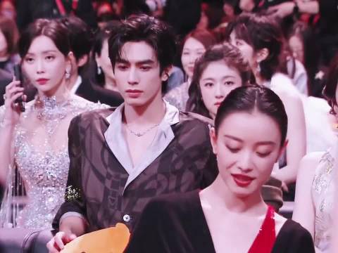 宋威龙 邀请你进行40s的美貌纯享