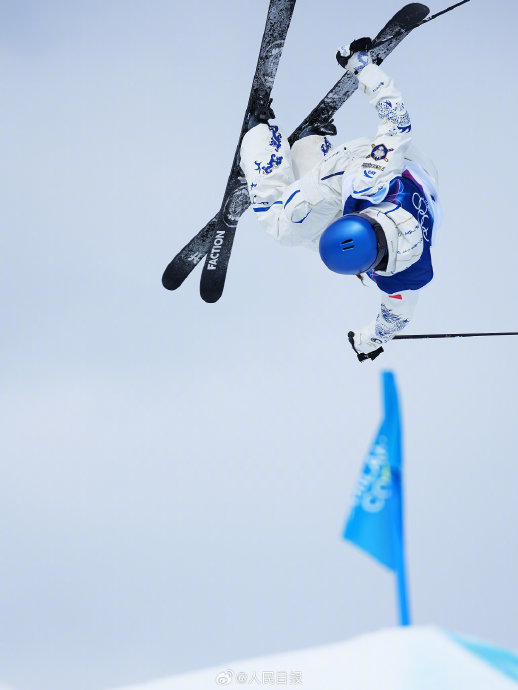 中国短道速滑队冲金、谷爱凌摘银苏翊鸣夺铜