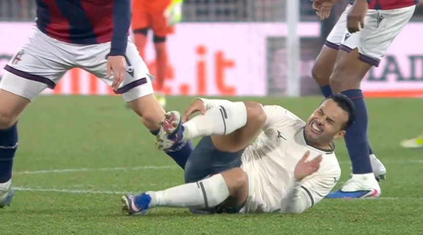 38岁佩德罗无对抗倒地重伤离场，合同今夏到期