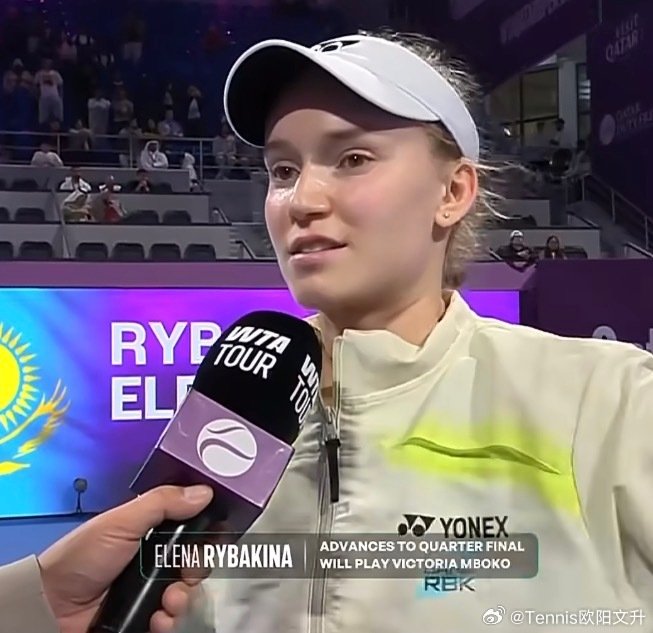 莱巴金娜赞郑钦文不可思议：伤愈复出首站将新科澳网冠军逼入绝境