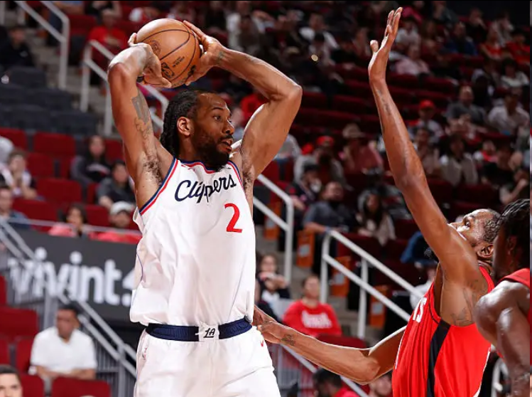 神剧情！申京关键两罚仅1中+错失绝杀 小卡高难度2+1准绝杀火箭