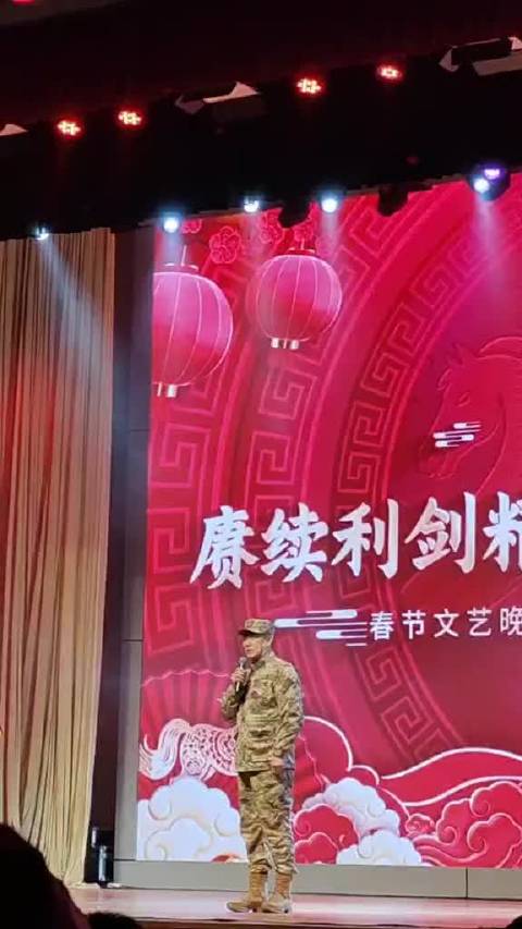 李云龙：你们替我把赖缺德斩首了