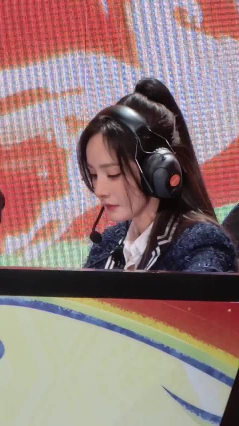 幂姐完全电竞文女主来的！