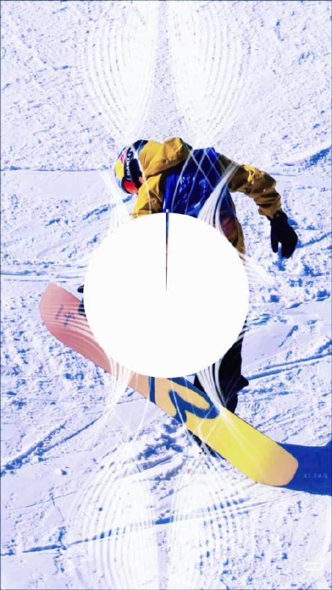 苏翊鸣全力冲刺赛场，腾空落地绽放热爱