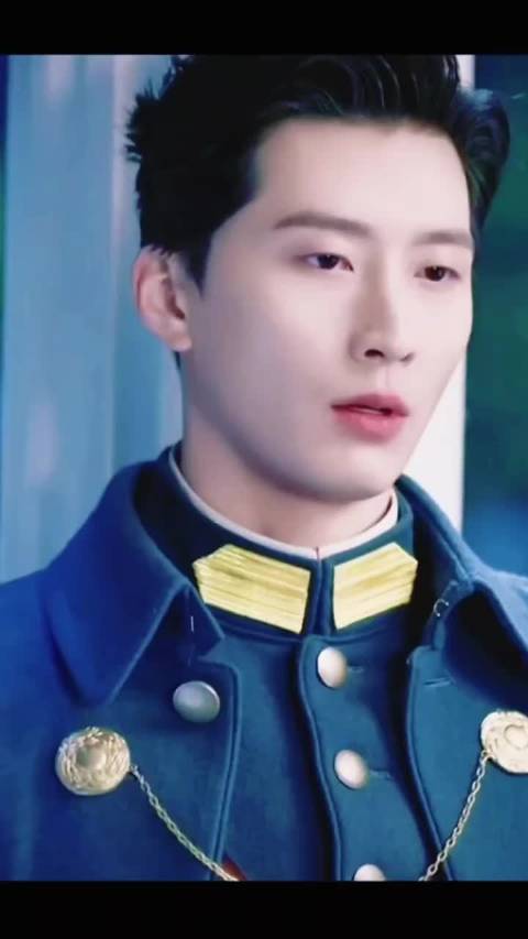 丞磊窦骁同框玉簟秋双A对决引爆期待