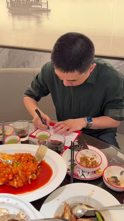 理想车主见义勇为获赠3年免费换车权益