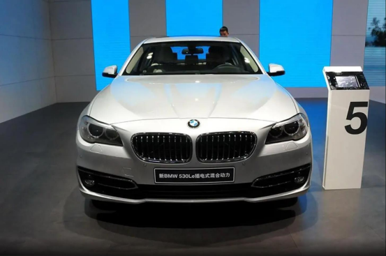 宝马召回部分国产5系及7系PHEV车型