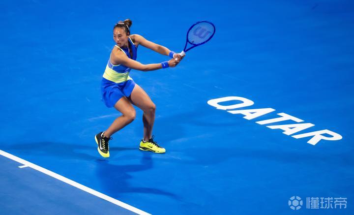 WTA1000多哈站：郑钦文决胜盘突然断电，1-2遭莱巴金娜逆转