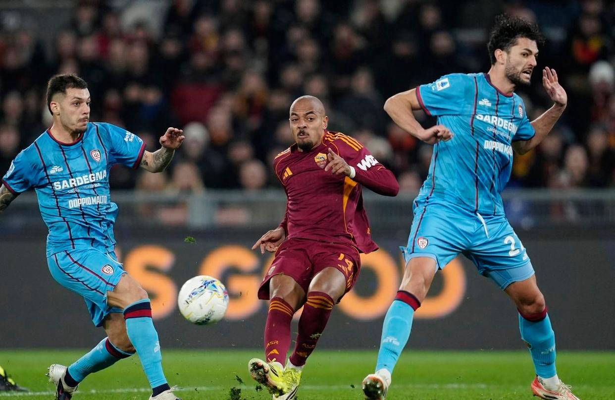 意甲争四白热化,罗马主场2-0完胜卡利亚里,追平尤文积分