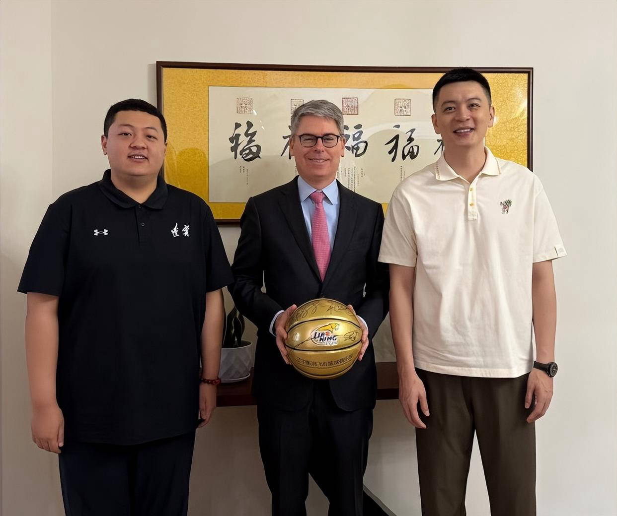 重磅消息|刘子庆狠心裁掉奥利弗,山东高速快速出击解约鲍威尔