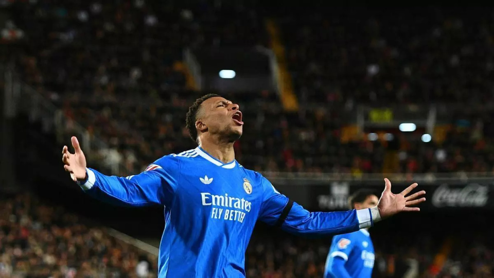 每体：姆巴佩连续第二天在健身房单独训练，出战皇家社会存疑