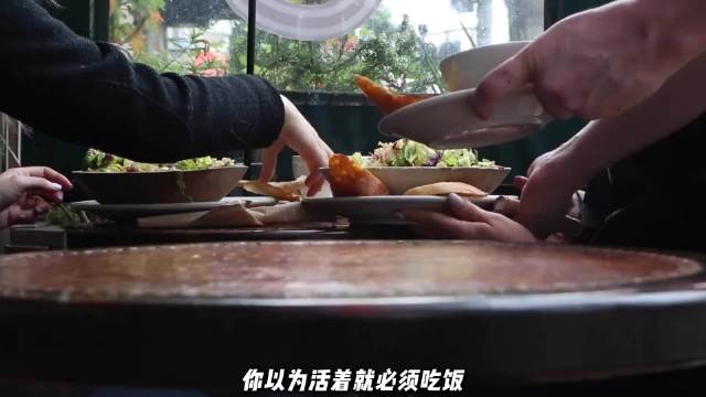 深海里的钢铁侠 这也是地球生物？