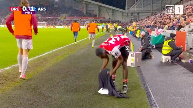 布伦特福德界外球破门10次，超其他英超球队两倍